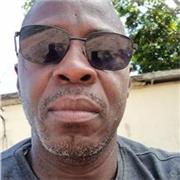 Professeur particulier donne cours de philosophie, français, sociologie à lycéens et étudiants